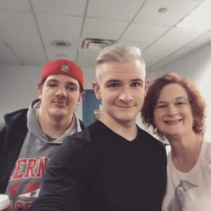 Meet your Posher, Quinn